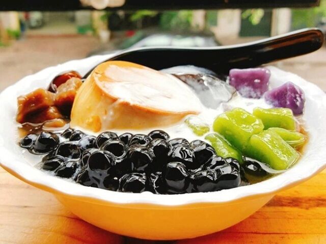 Experience Hanoi Tours with sustainable indulgence